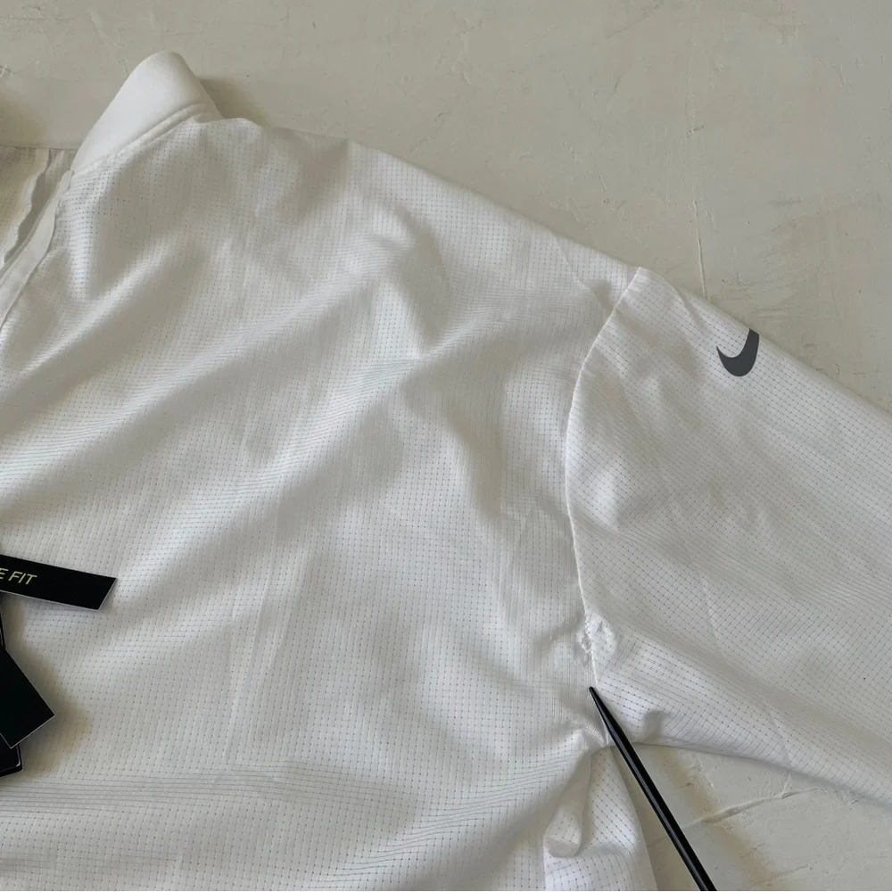 Nike Dry Bliss Jacket White Butter Zip Up Lightweight Training Unlined Sz M NWT